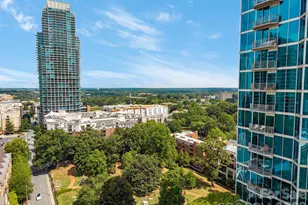 210 N Church St, Charlotte, NC 28202 - Photo 8