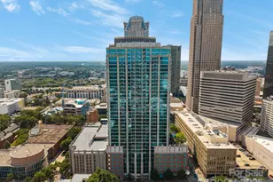 210 N Church St, Charlotte, NC 28202 - Photo 2