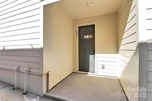 1024 Margaret Brown St, Charlotte, NC 28202 - Photo 2