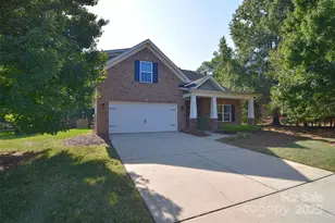 8416 Olde Stonegate Ln, Mint Hill, NC 28227 - Photo 2