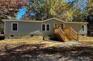 5458 Foxcroft Dr, Fort Lawn, SC 29714 - Photo 2