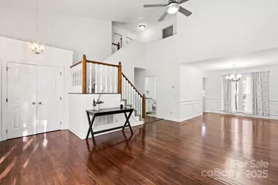 7101 Milhof Court, Charlotte, NC 28269 - Photo 10