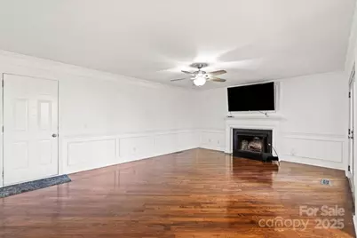 7101 Milhof Court, Charlotte, NC 28269 - Photo 16