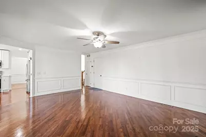 7101 Milhof Court, Charlotte, NC 28269 - Photo 18