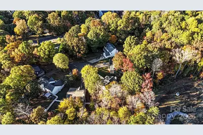 7101 Milhof Court, Charlotte, NC 28269 - Photo 44