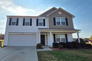 1047 Mackey Ct, Gastonia, NC 28056 - Photo 2