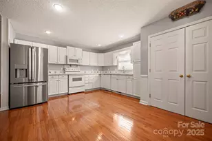 506 Pleasant St, Spindale, NC 28160 - Photo 8