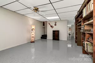 44 Tuttle Rd, Hendersonville, NC 28792 - Photo 36