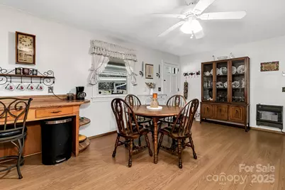 44 Tuttle Road, Hendersonville, NC 28792 - Photo 16