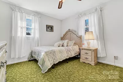 44 Tuttle Road, Hendersonville, NC 28792 - Photo 24