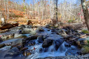 90 Rogers Creek Dr, Bakersville, NC 28705 - Photo 2