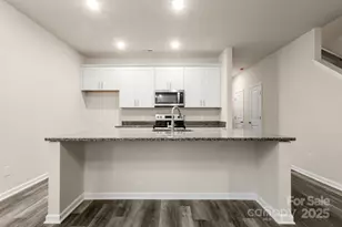 990 Shearers Rd, Mooresville, NC 28115 - Photo 10