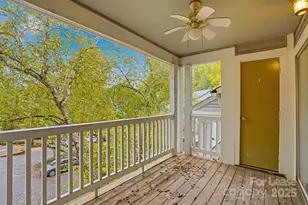 2500 Cranbrook Ln, Charlotte, NC 28207 - Photo 14