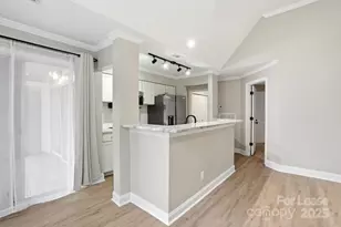 2500 Cranbrook Ln, Charlotte, NC 28207 - Photo 10