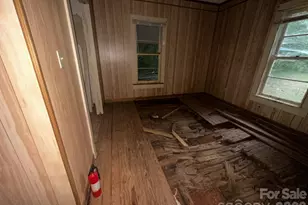 211 Luckadoo Rd, Bostic, NC 28018 - Photo 34