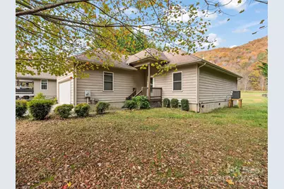 83 Indian Trace Road, Maggie Valley, NC 28751 - Photo 2