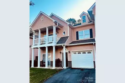 1350 21st Avenue NE, Hickory, NC 28601 - Photo 1