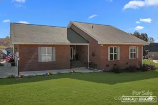 110 Captains Way, Troutman, NC 28166 - Photo 2