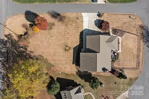 110 Captains Way, Troutman, NC 28166 - Photo 32