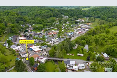 23 N 226 Highway, Bakersville, NC 28705 - Photo 2