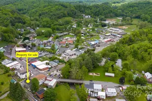 23 N 226 Hwy, Bakersville, NC 28705 - Photo 2