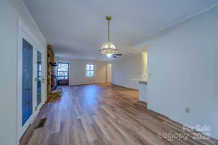 410 Avena Rd, Black Mountain, NC 28711 - Photo 14