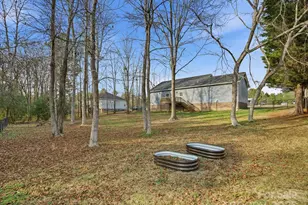 727 Funderburke Rd, Fort Lawn, SC 29714 - Photo 40