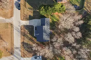 727 Funderburke Rd, Fort Lawn, SC 29714 - Photo 32