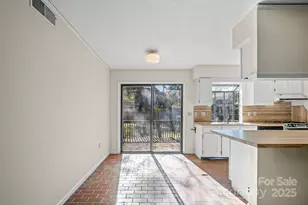 331 Meadowbrook Rd, Charlotte, NC 28211 - Photo 8