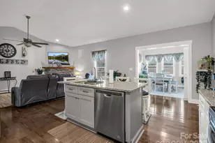 2238 Mintew Cir, Lincolnton, NC 28092 - Photo 10