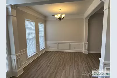 6329 Elderslie Drive, Charlotte, NC 28269 - Photo 4