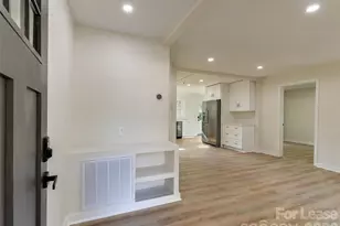 2721 Mayflower Rd, Charlotte, NC 28208 - Photo 4