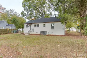 2721 Mayflower Rd, Charlotte, NC 28208 - Photo 36
