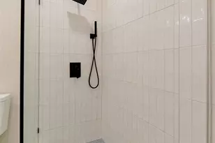 2721 Mayflower Rd, Charlotte, NC 28208 - Photo 24