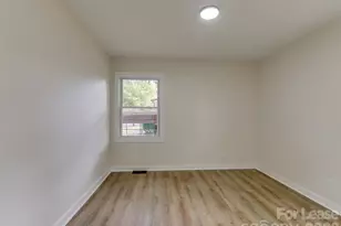 2721 Mayflower Rd, Charlotte, NC 28208 - Photo 28