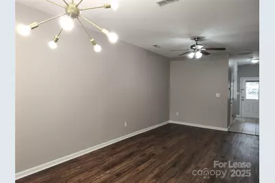 467 Doughton Lane, Charlotte, NC 28217 - Photo 6