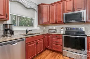 22 Forge Shadow Dr, Mills River, NC 28759 - Photo 8