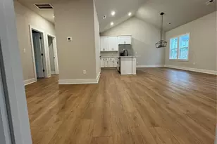 405 Scarlett Oak Ct NE, Lenoir, NC 28605 - Photo 12