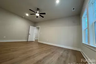 405 Scarlett Oak Ct NE, Lenoir, NC 28605 - Photo 18