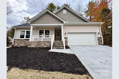 405 Scarlett Oak Court NE, Lenoir, NC 28605 - Photo 2