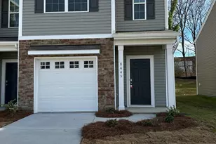 8045 Murray Br Dr, Charlotte, NC 28216 - Photo 1