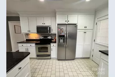 707 W Barr Street, Lancaster, SC 29720 - Photo 24