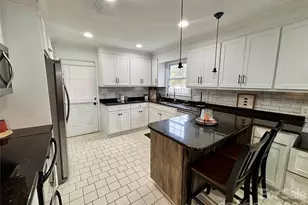 707 W Barr St, Lancaster, SC 29720 - Photo 22