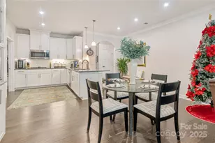 5812 Barrowlands Ct, Charlotte, NC 28210 - Photo 6