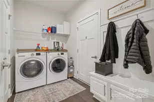 5812 Barrowlands Ct, Charlotte, NC 28210 - Photo 36