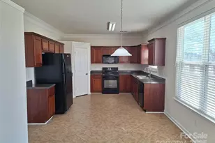 3107 Briar Rose Ct, Charlotte, NC 28269 - Photo 10