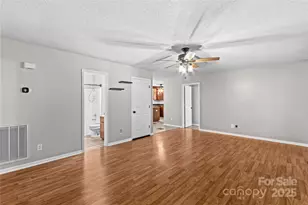 507 W Blume St, Landis, NC 28088 - Photo 12