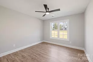 2583 Wallace Acres Ln, Lincolnton, NC 28092 - Photo 22