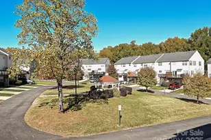 16319 Peachmont Dr, Cornelius, NC 28031 - Photo 32