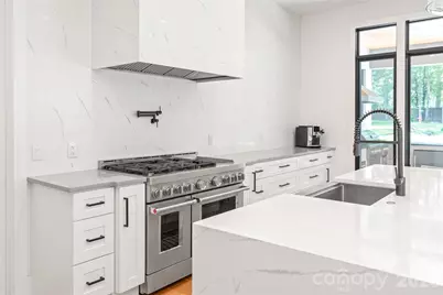 8403 Sarsfield Court, Waxhaw, NC 28173 - Photo 20